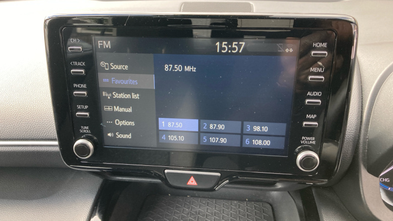 Toyota Yaris Cross 1.5 Hybrid Design 5dr CVT Hybrid Estate